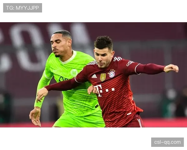 拜仁防线轮换幅度大 斯坦尼西奇于帕梅卡诺搭档中卫